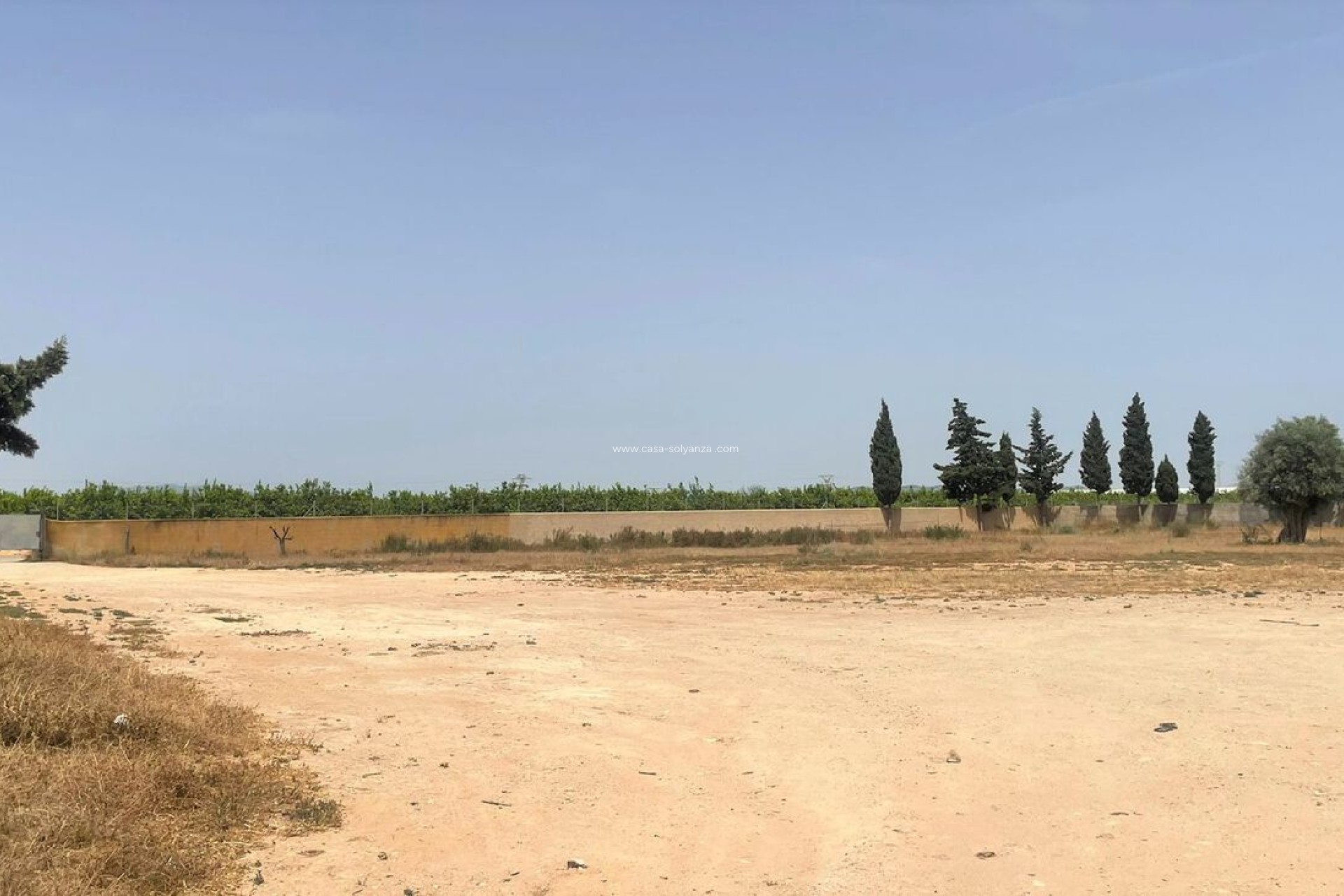 Revente - Commercial - Balsicas - Inland