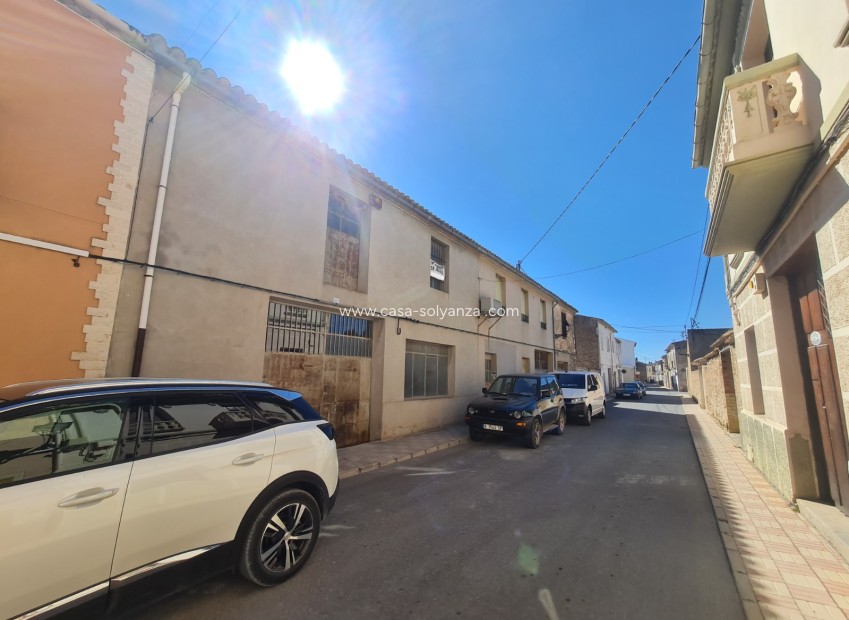 Revente - Commercial - Beneixama - Inland