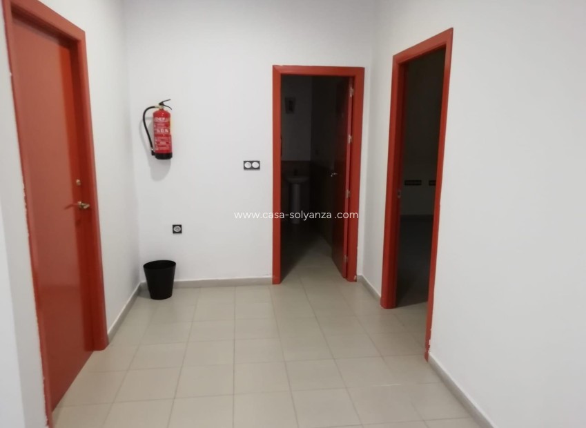 Revente - Commercial - Bigastro