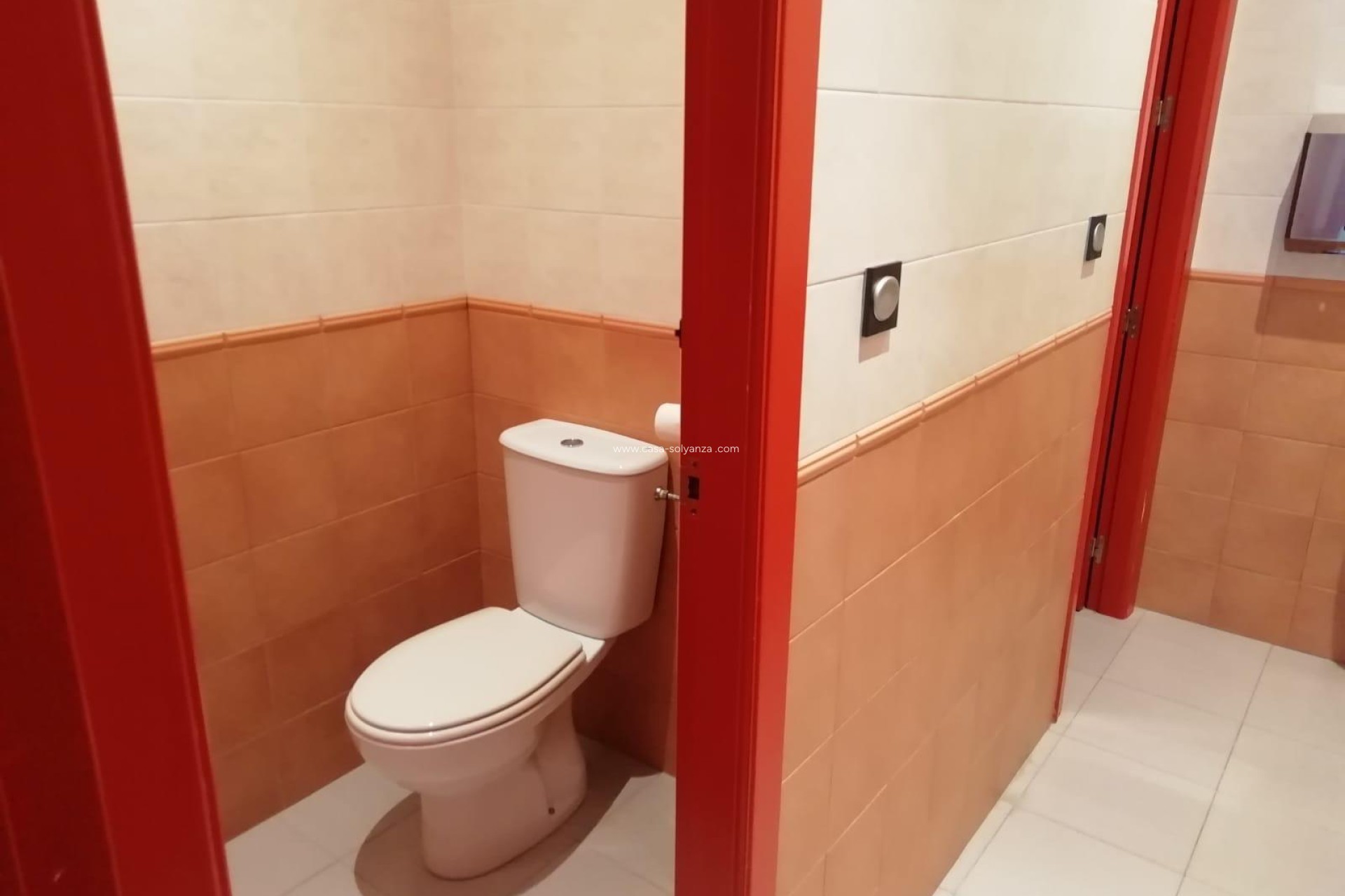 Revente - Commercial - Bigastro