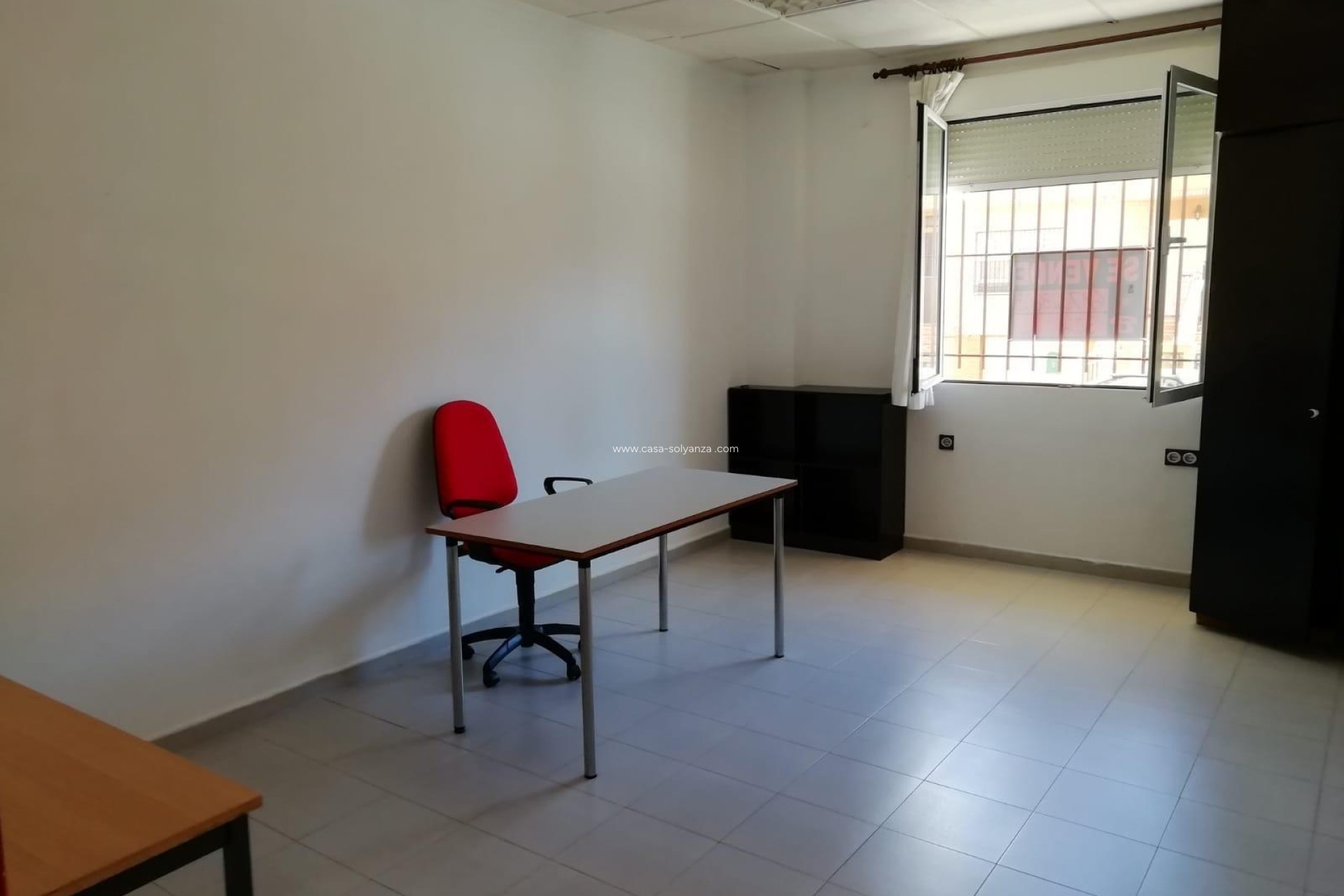 Revente - Commercial - Bigastro