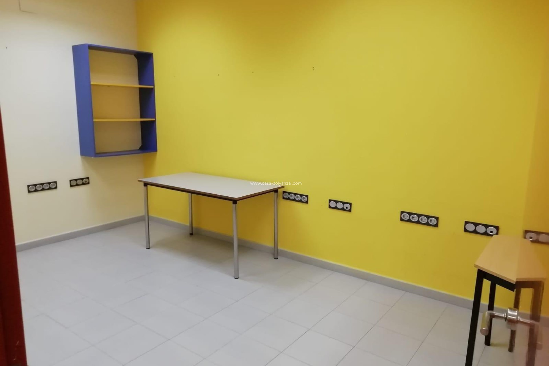 Revente - Commercial - Bigastro