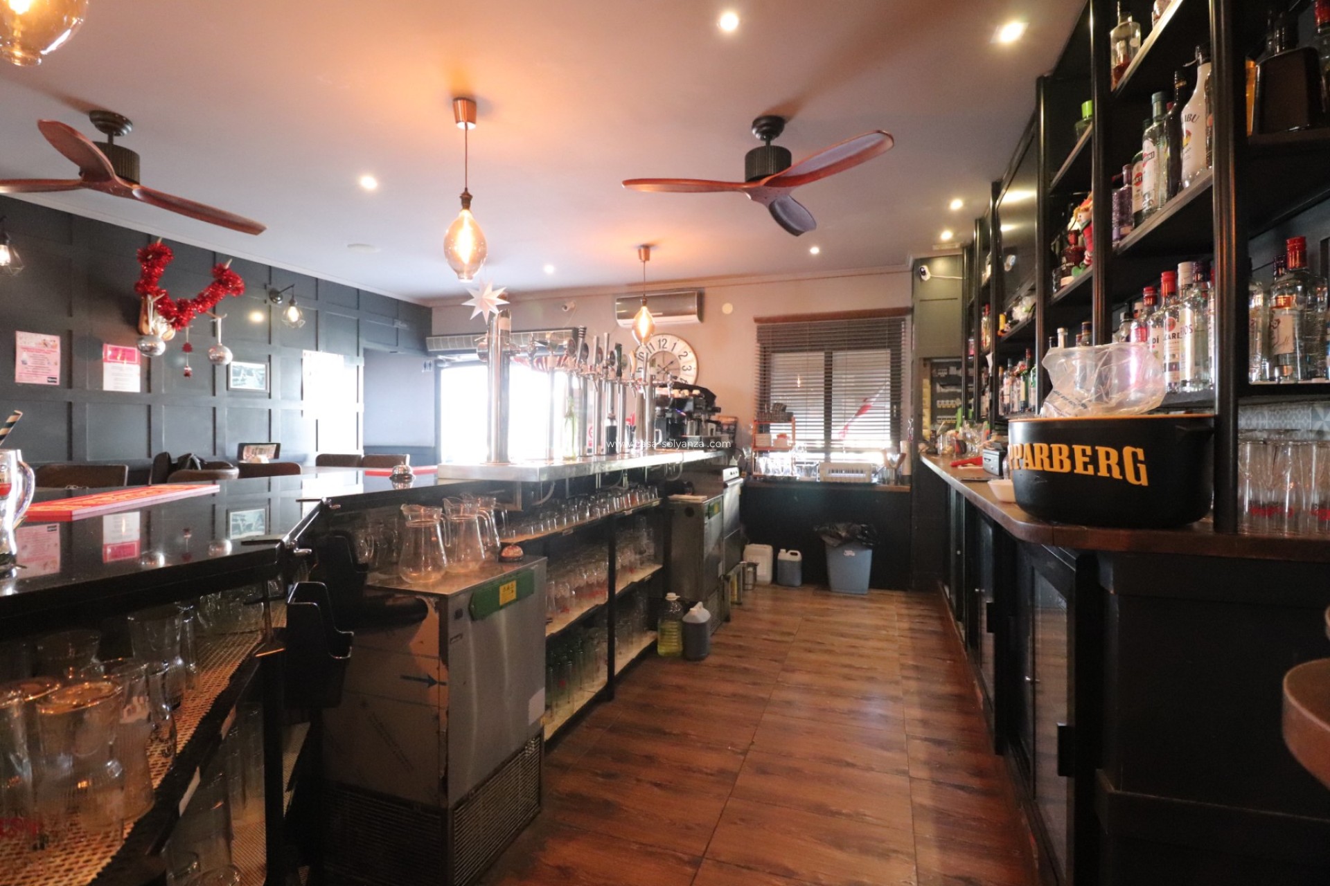 Revente - Commercial - Ciudad Quesada - Doña Pepa