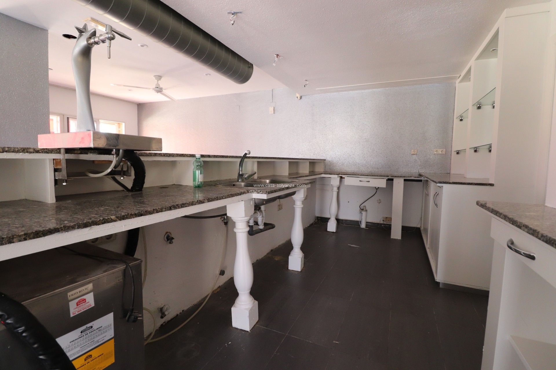 Revente - Commercial (Freehold) - Ciudad Quesada - La Marquesa