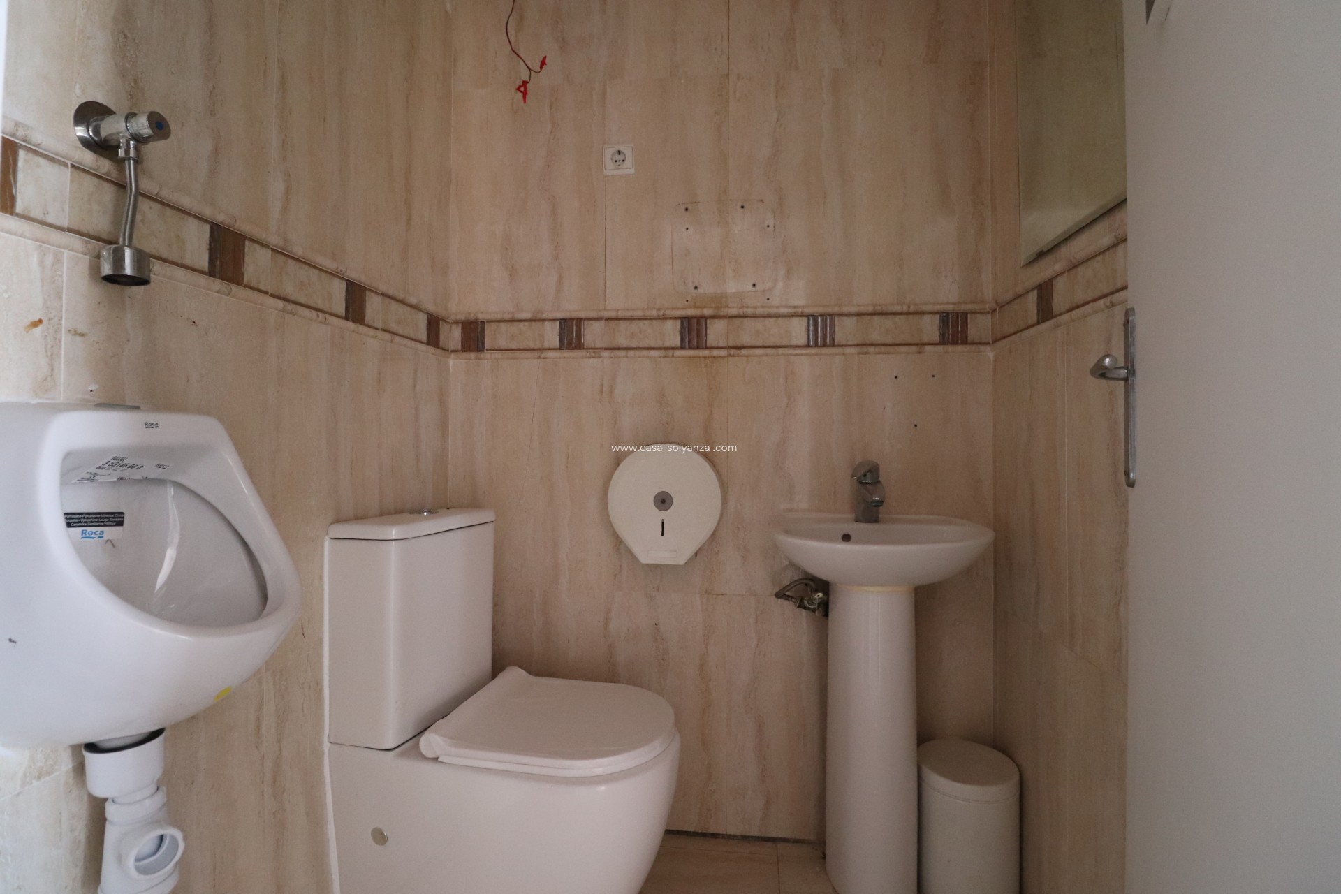 Revente - Commercial (Freehold) - Ciudad Quesada - La Marquesa