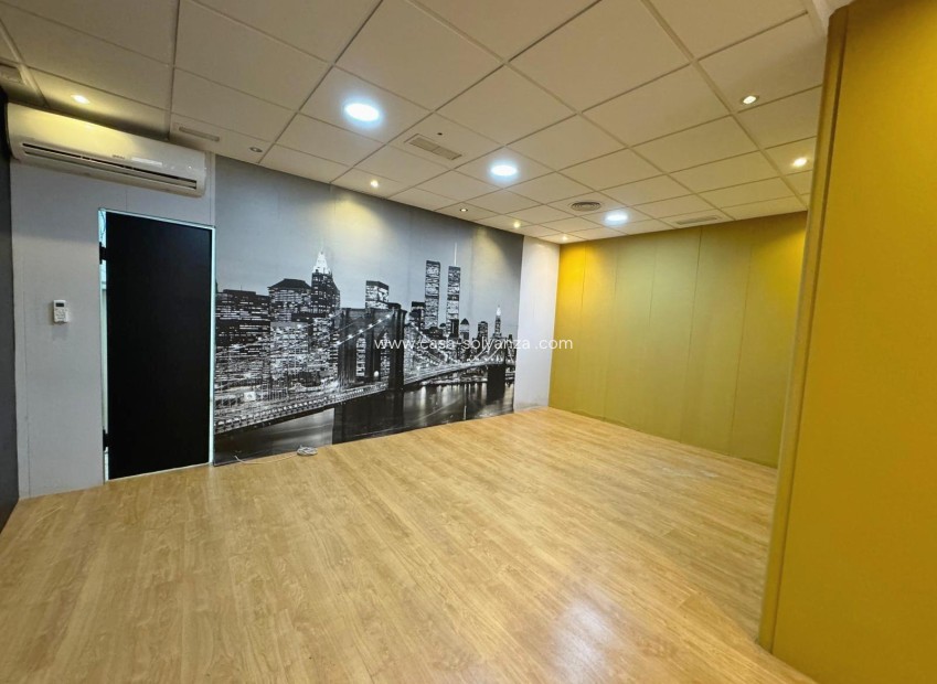 Revente - Commercial - Guardamar del Segura - Avenida Pais Valenciàno