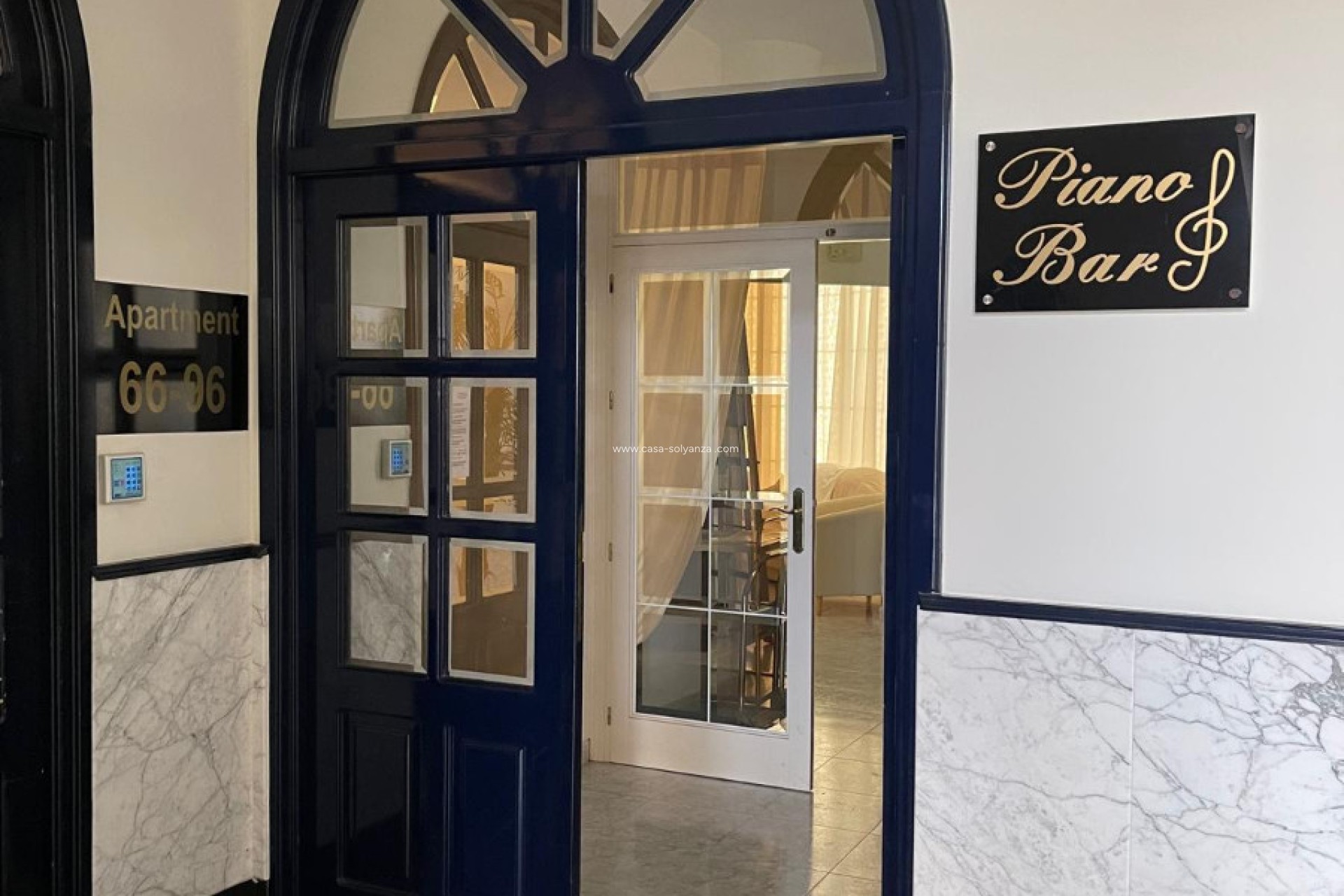 Revente - Commercial - Guardamar del Segura - Costa Blanca