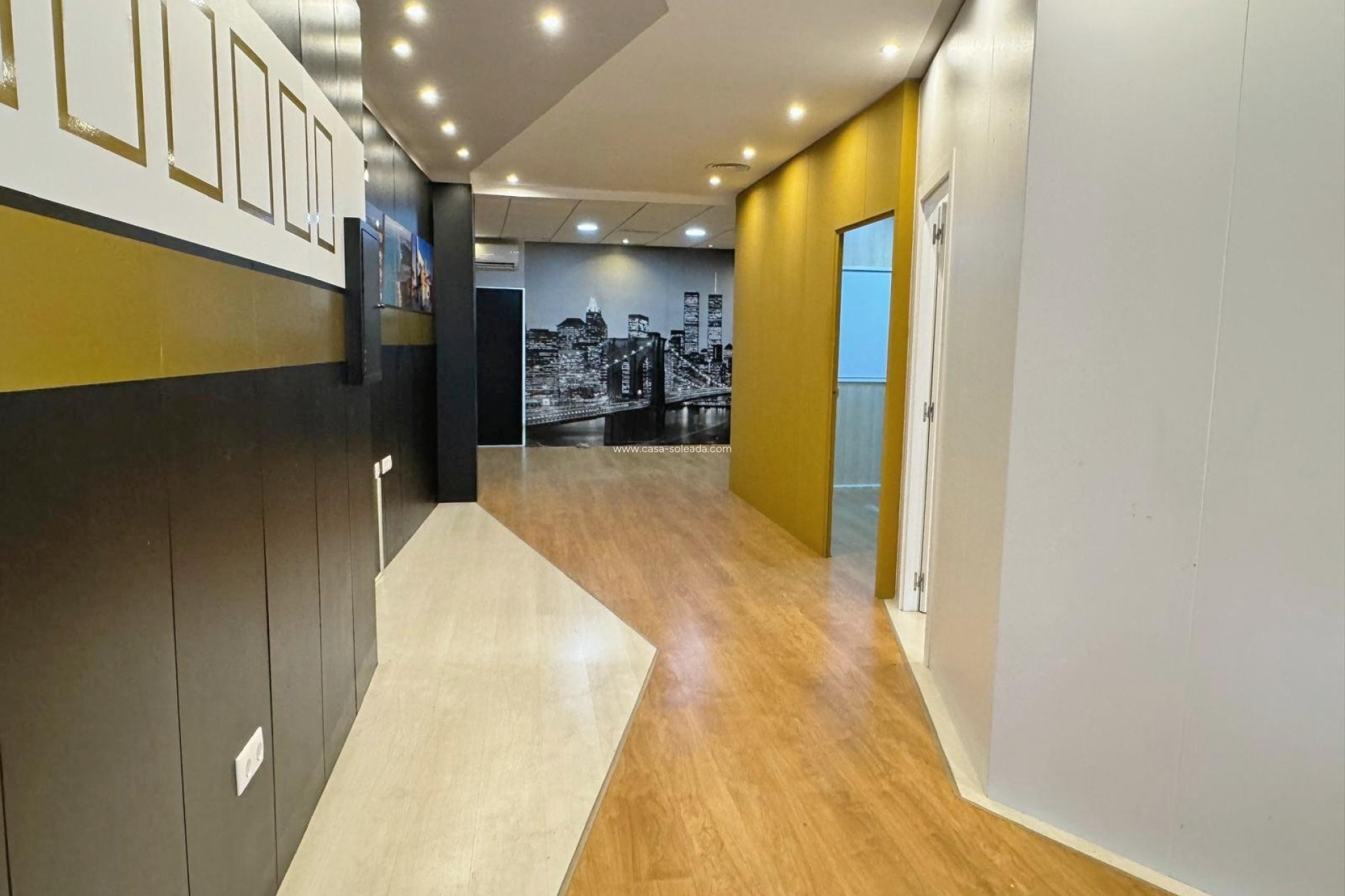 Revente - Commercial - Guardamar del Segura - Costa Blanca