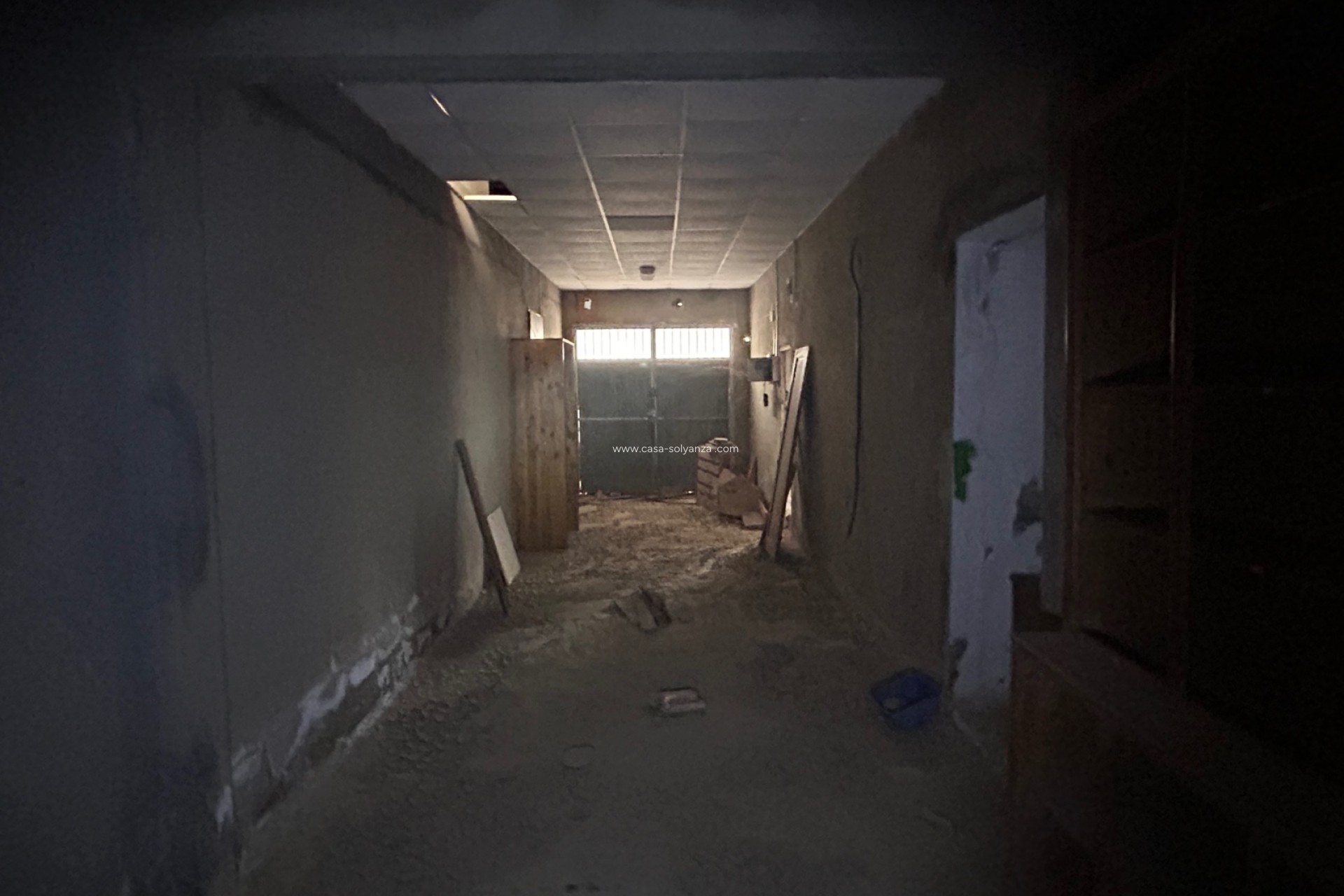 Revente - Commercial - Jacarilla - Inland