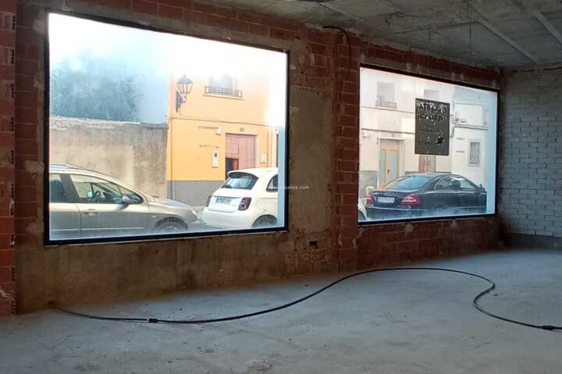 Revente - Commercial - Jalón - Inland