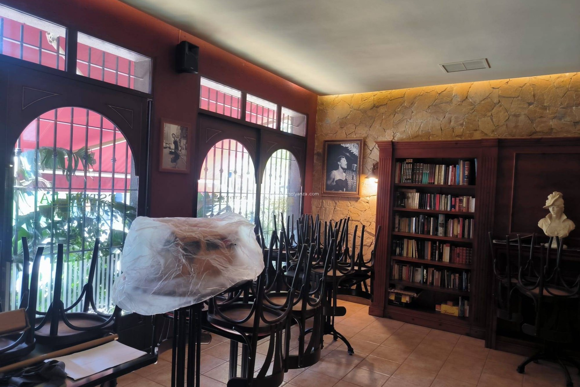 Revente - Commercial - Lo Pagan - Villananitos