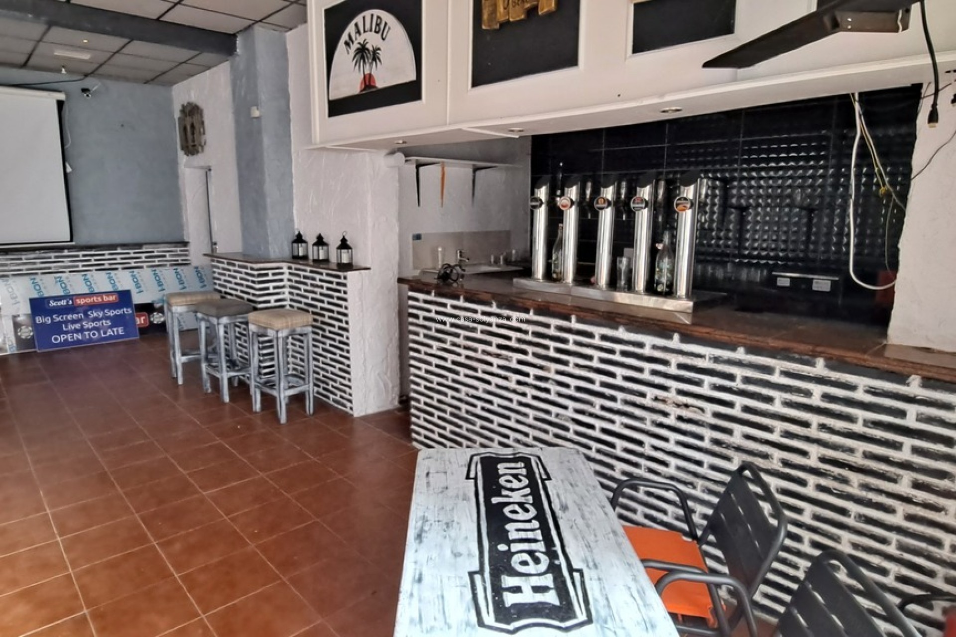 Revente - Commercial - Los Dolses - Inland