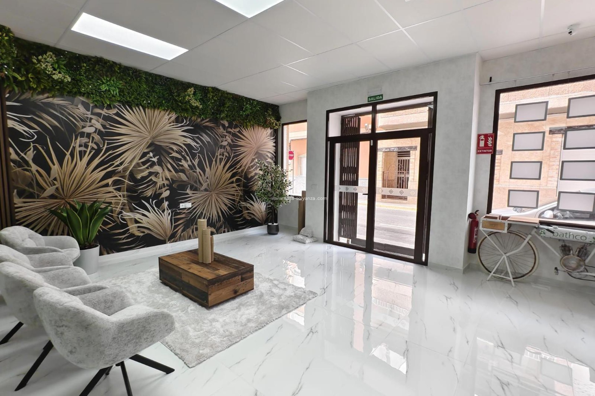 Revente - Commercial - Los Montesinos - Pueblo 8