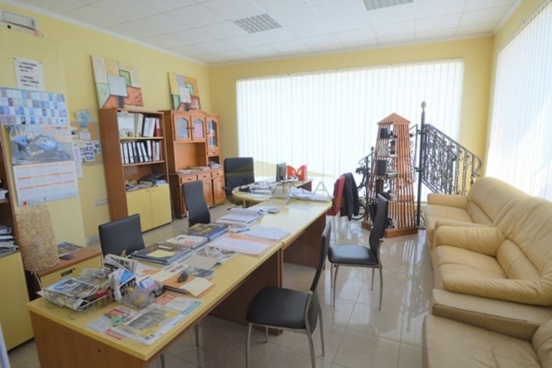 Revente - Commercial - San Miguel de Salinas - Inland