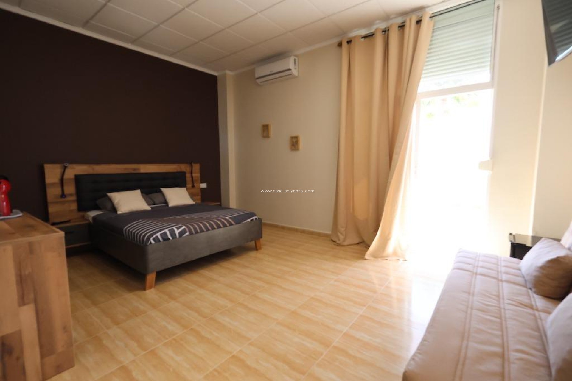 Revente - Commercial - San Miguel de Salinas - Inland