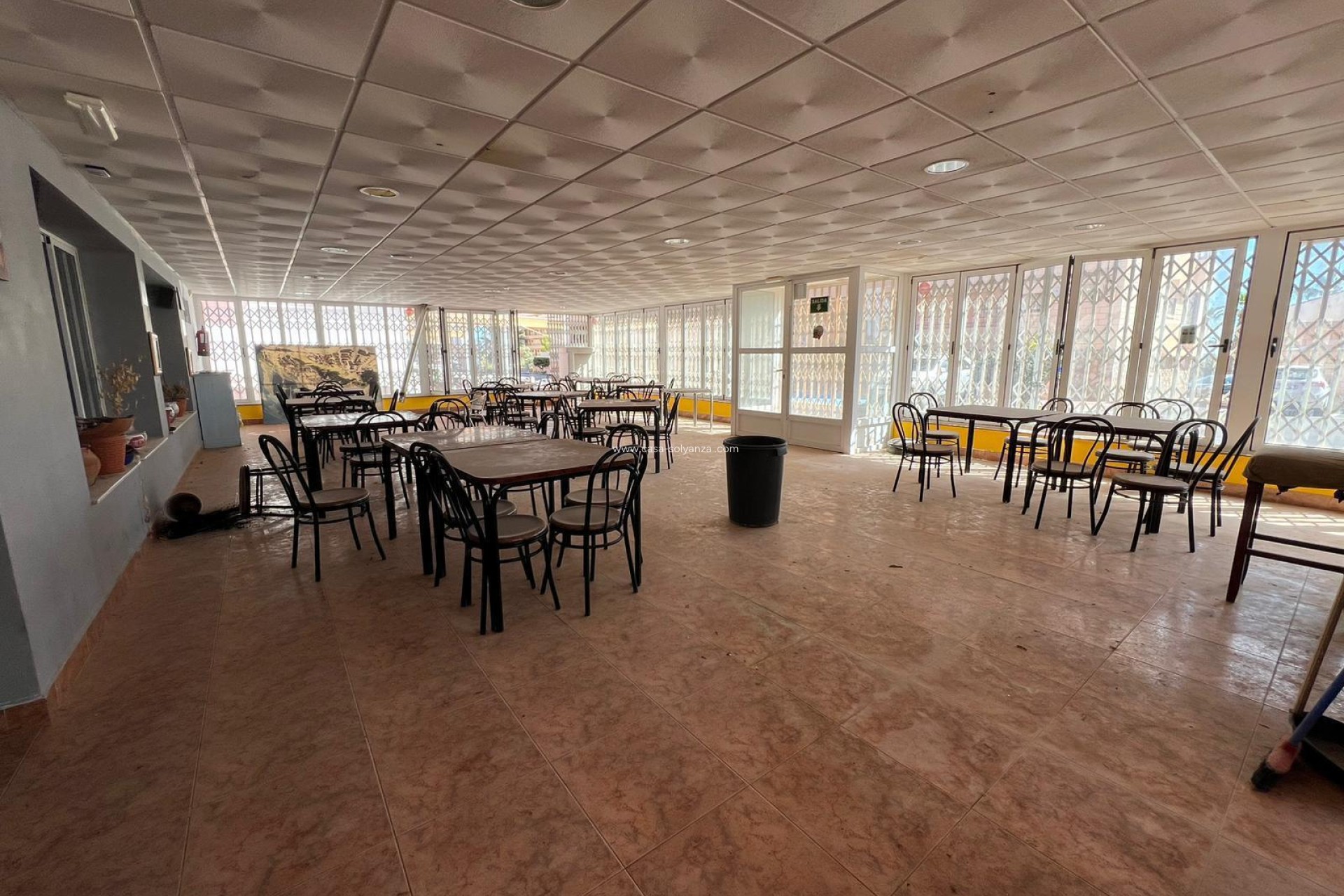 Revente - Commercial - Torrevieja - Cabo cervera