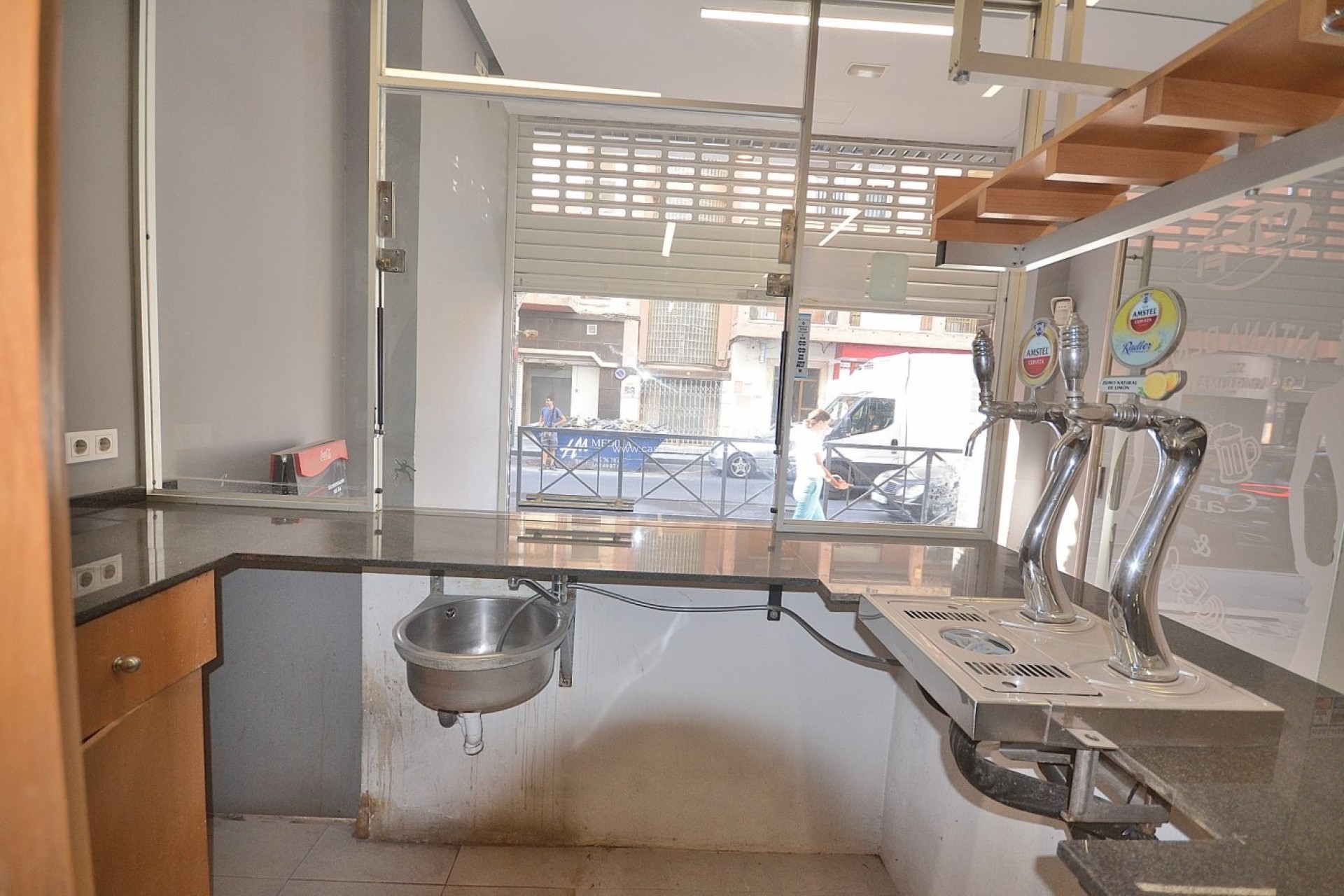 Revente - Commercial - Torrevieja - Center