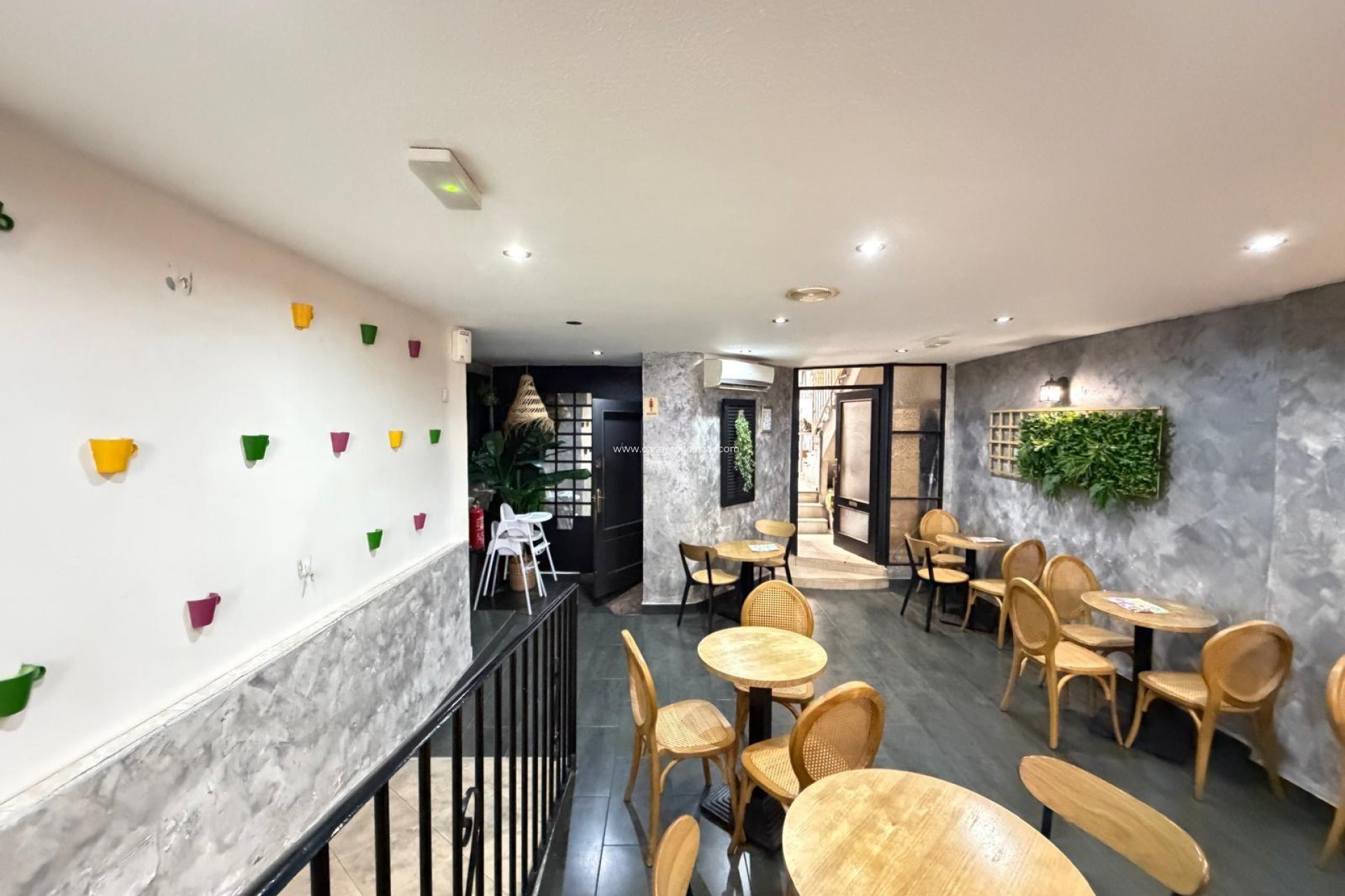 Revente - Commercial - Torrevieja - Center