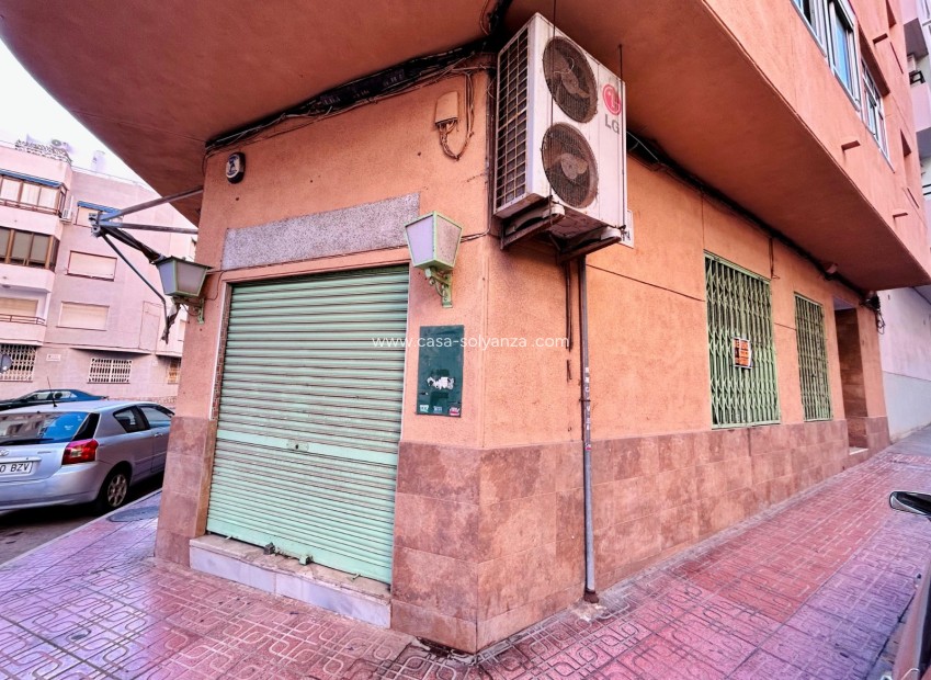 Revente - Commercial - Torrevieja - Costa Blanca