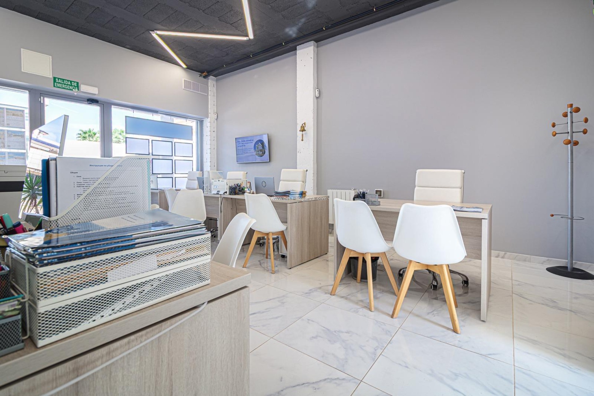 Revente - Commercial - Torrevieja - La Mata