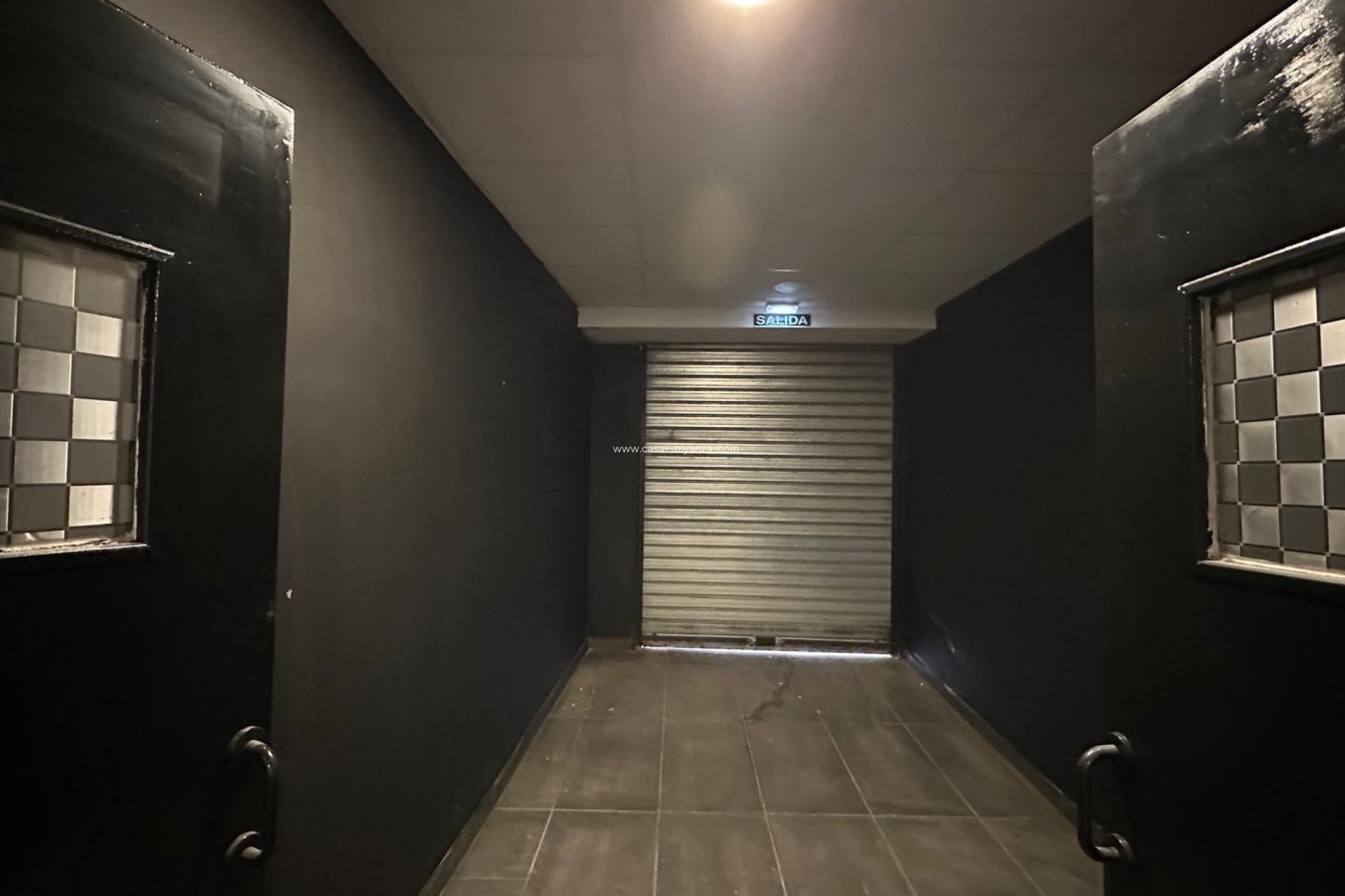 Revente - Commercial - Torrevieja - Paseo Maritimo