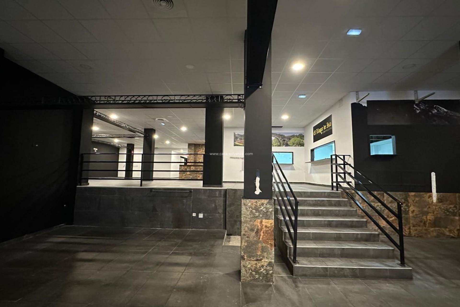 Revente - Commercial - Torrevieja - Paseo Maritimo