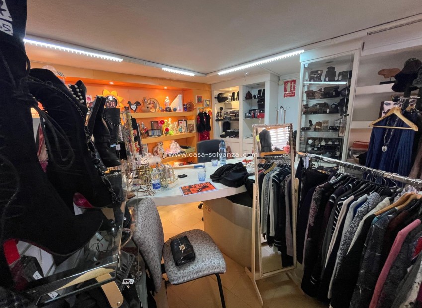 Revente - Commercial - Torrevieja