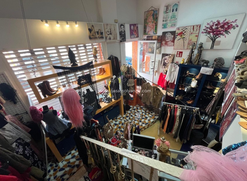 Revente - Commercial - Torrevieja