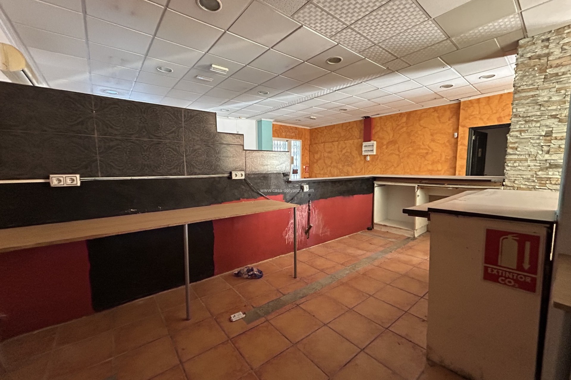 Revente - Commercial - Villamartin - Costa Blanca