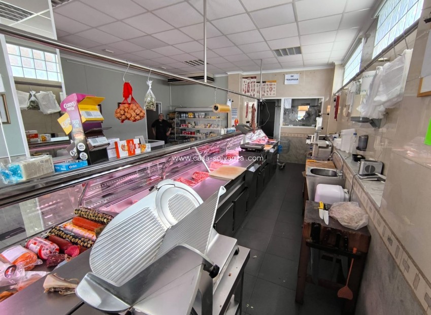 Revente - Commercial - Yecla - Inland