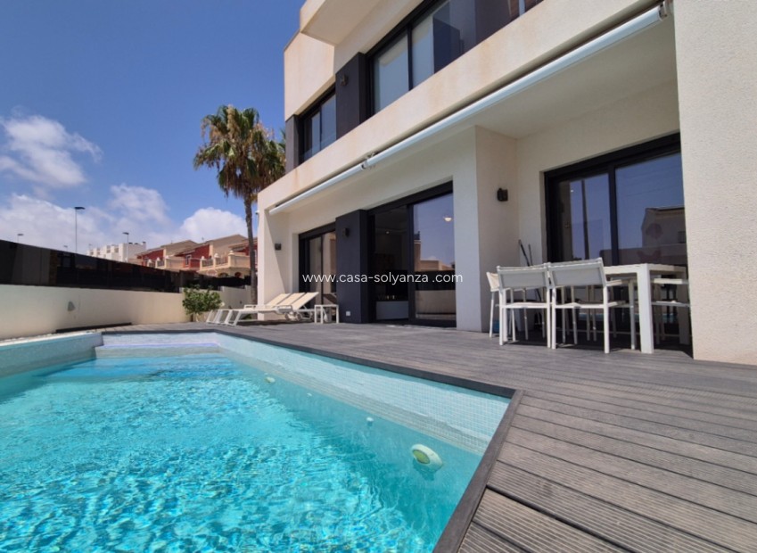 Revente - detached_house - Torrevieja - Costa Blanca Sur