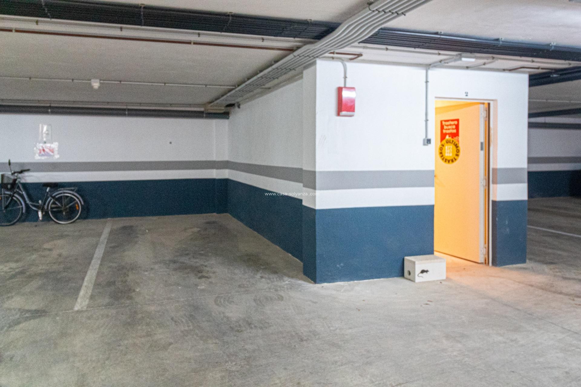 Revente - Garage - Orihuela Costa - Agua Marina