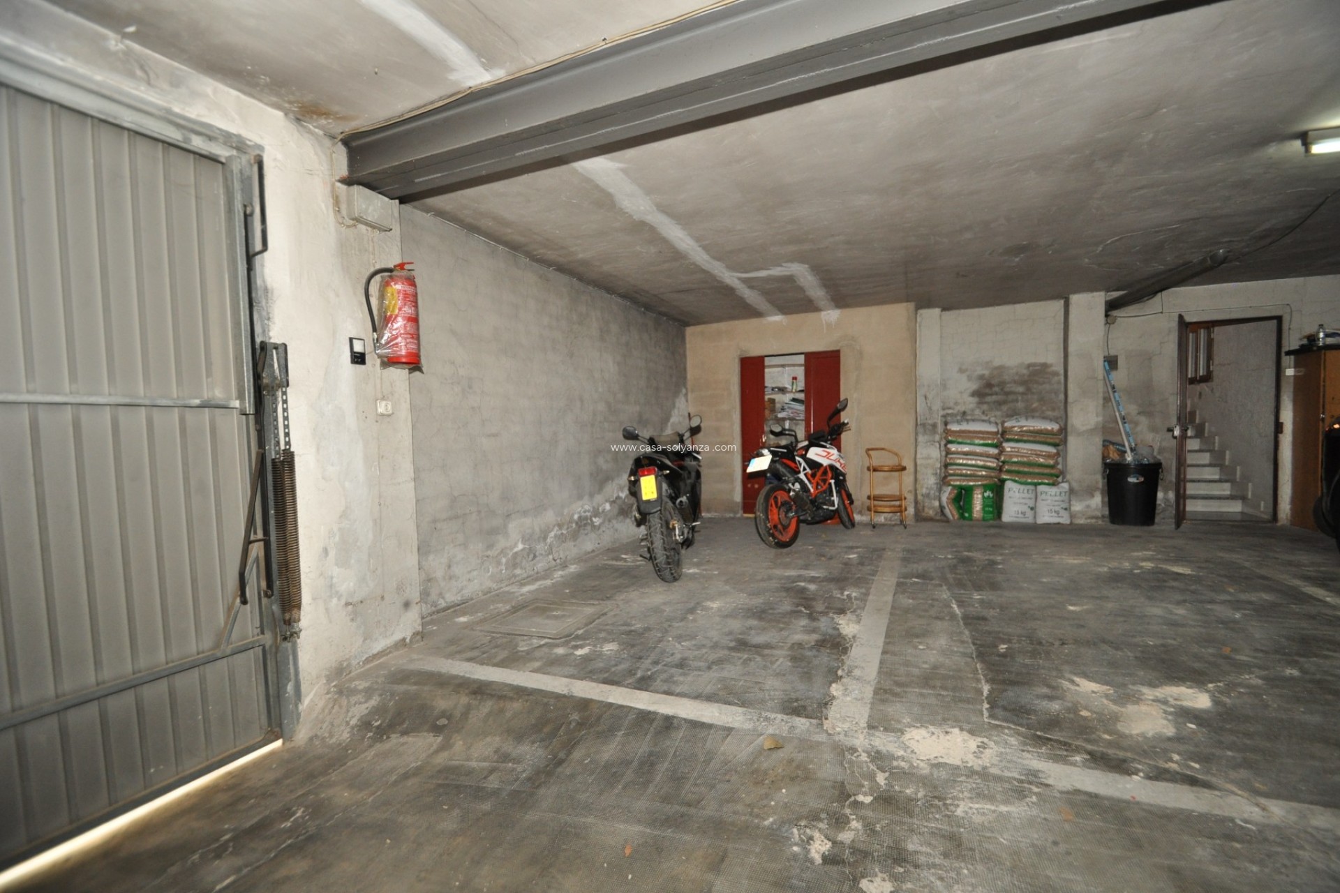Revente - Garage - Pinoso - Inland