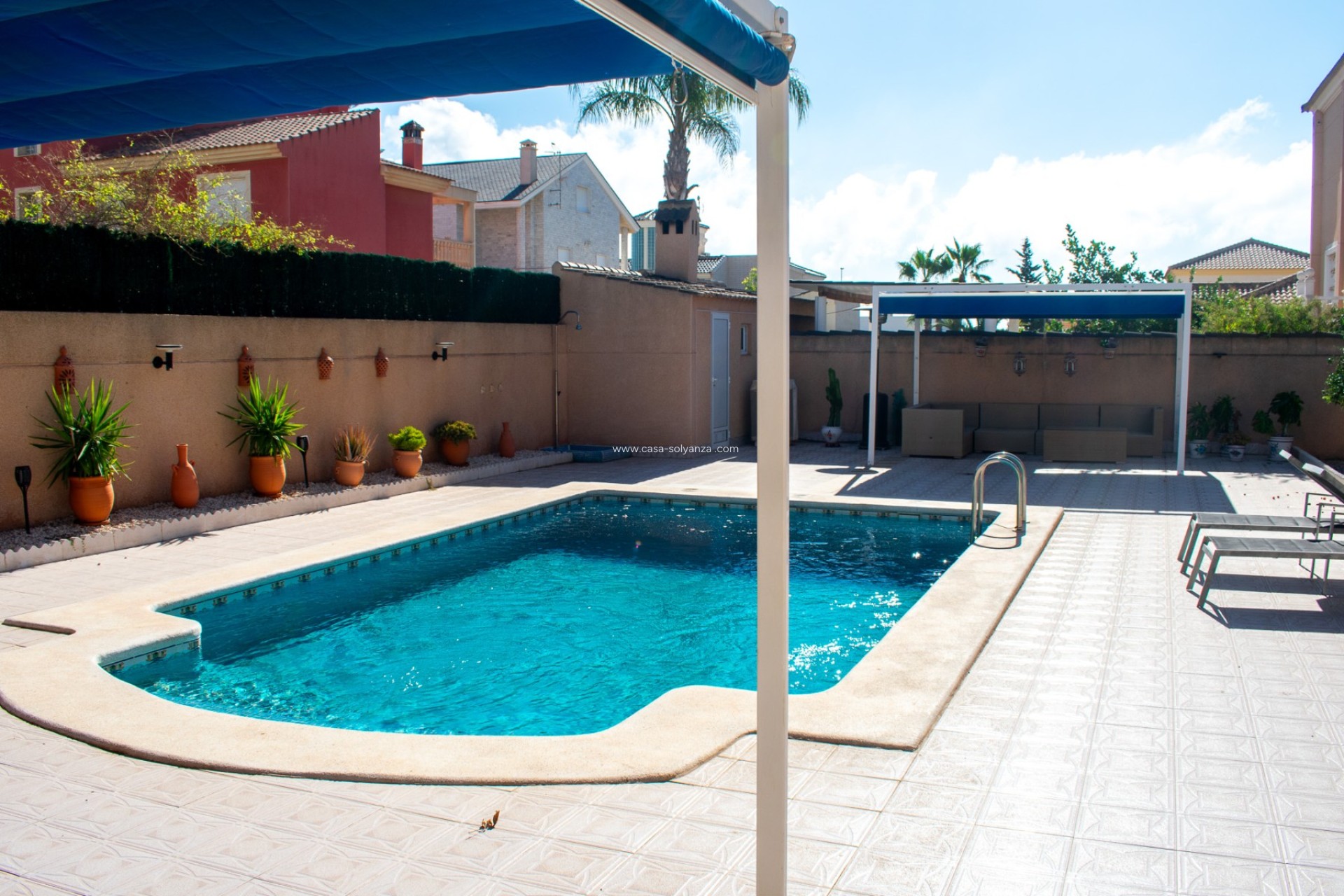 Revente - Independent villa - Orihuela Costa - La Zenia