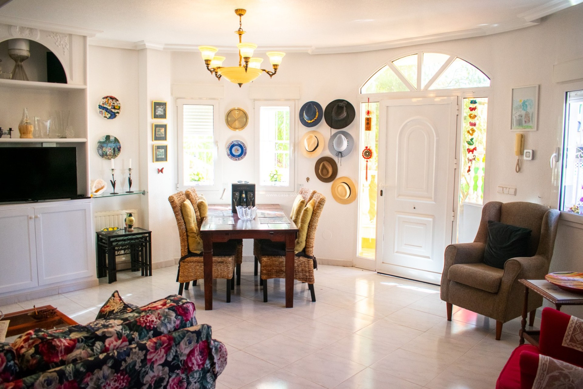 Revente - Independent villa - Orihuela Costa - La Zenia