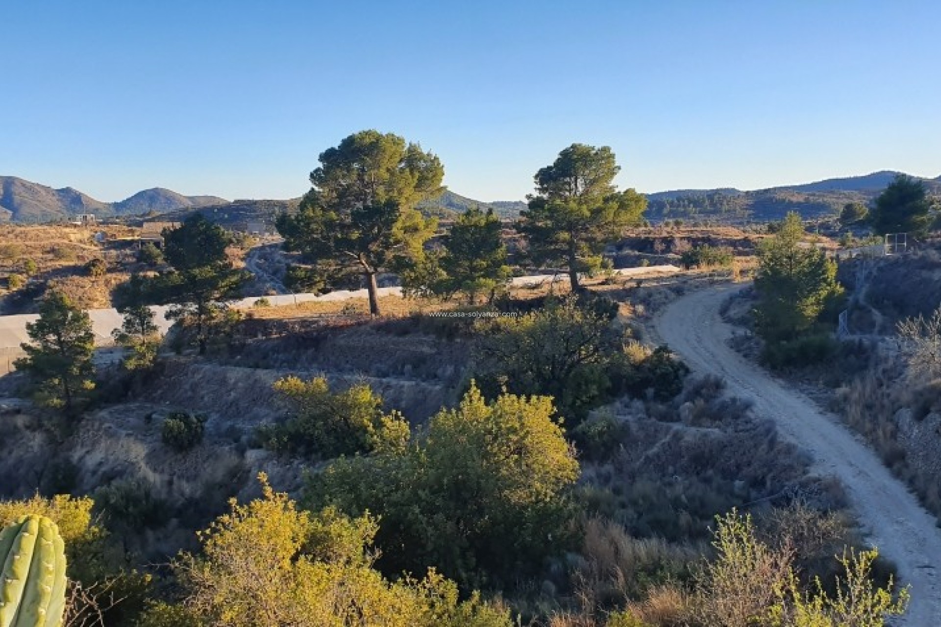 Revente - Land - Relleu - Inland