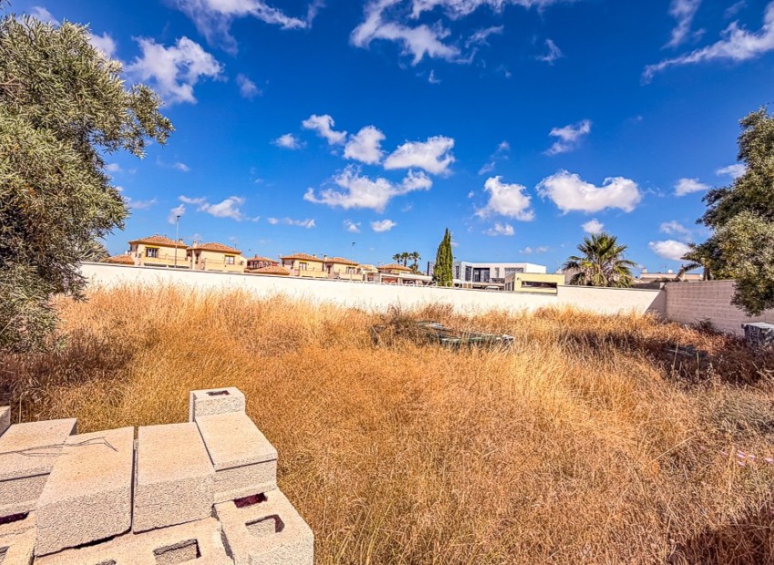 Revente - Land - SANTIAGO DE LA RIBERA - zona san blas