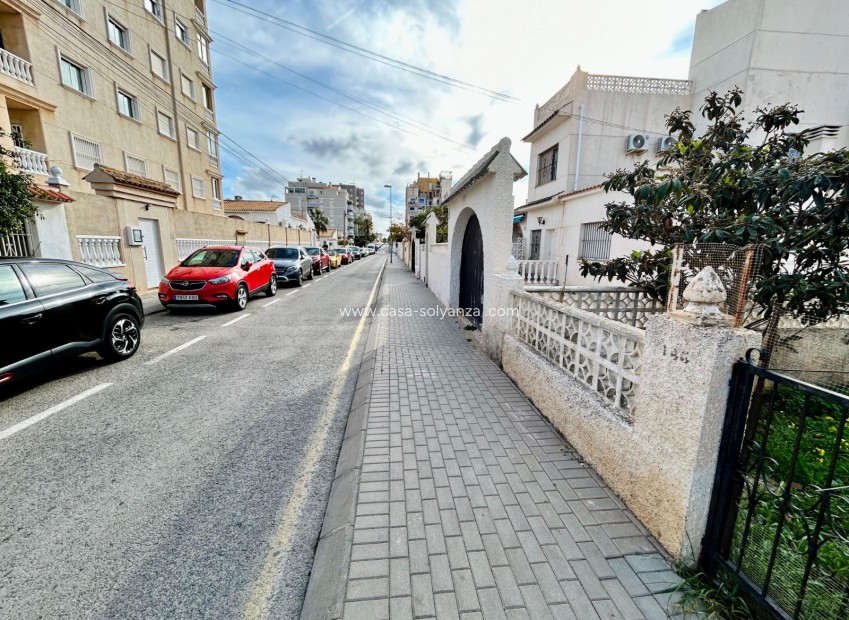 Revente - Land - Torrevieja - 0