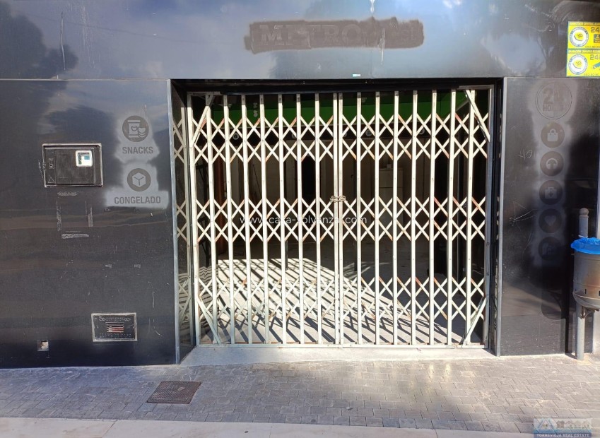 Revente - Local - Benferri - PLAZA DE LA CONSTITUCION