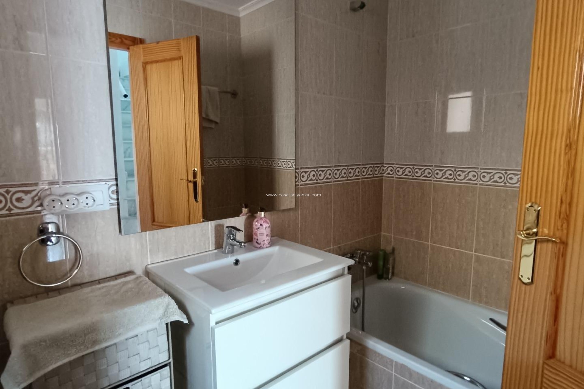 Revente - Maison de ville - Avileses - Jerónimo Y Avileses