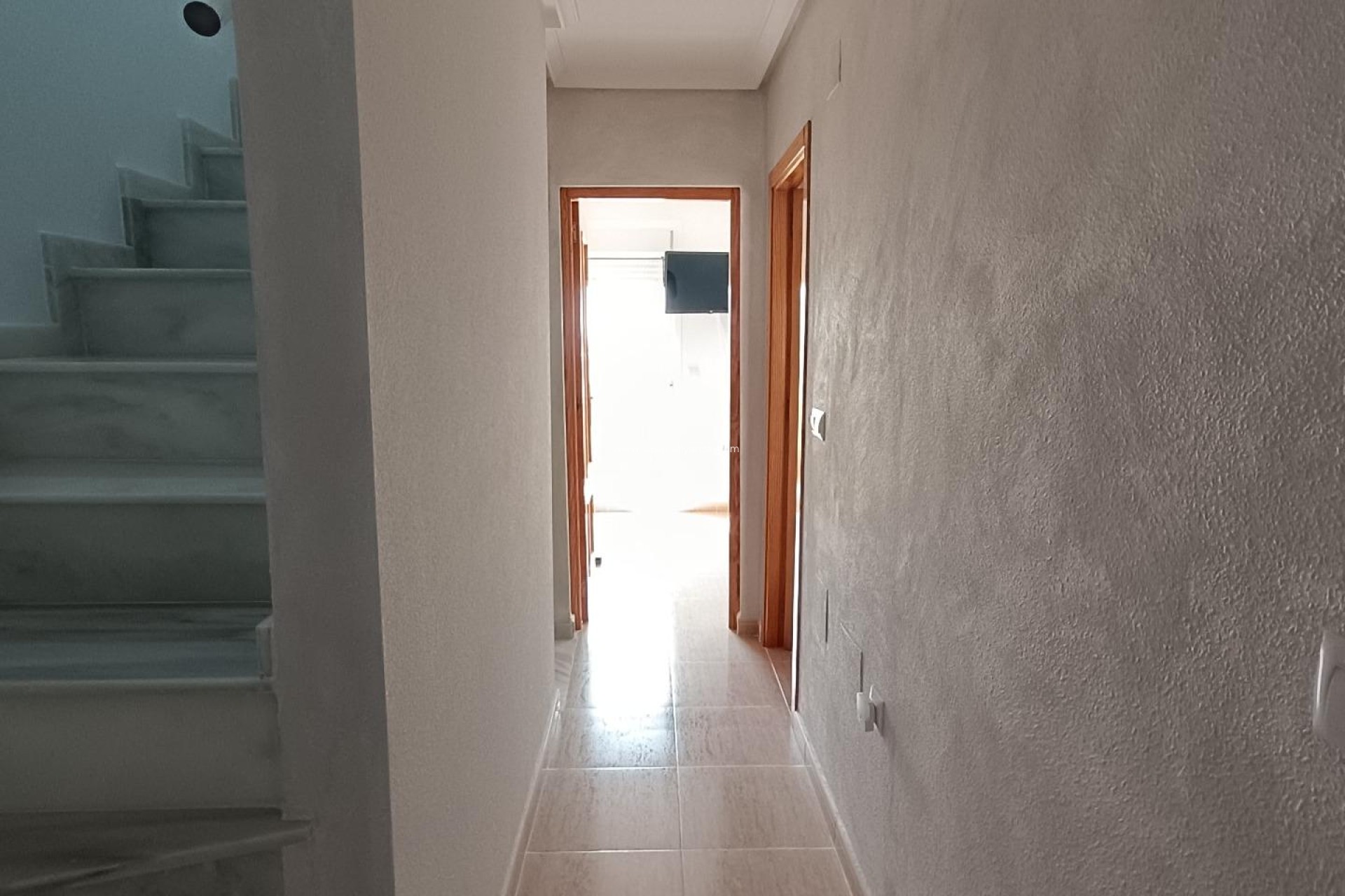 Revente - Maison de ville - Avileses - Jerónimo Y Avileses