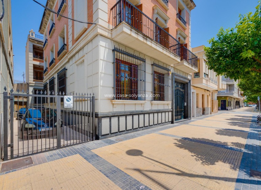Revente - Maison de ville - Callosa de Segura - Comunidad Valenciana