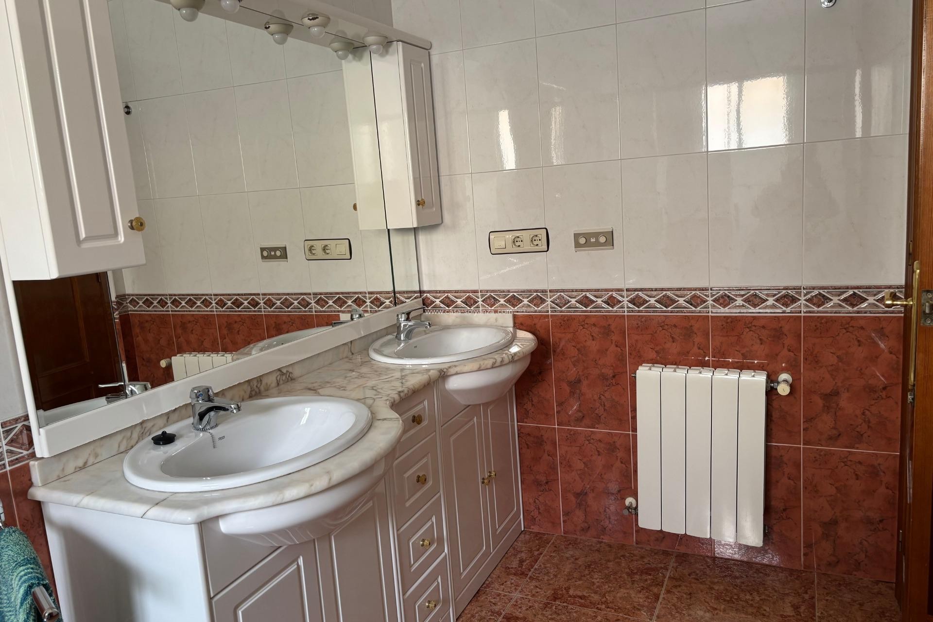 Revente - Maison de ville - Formentera de Segura - Pueblo