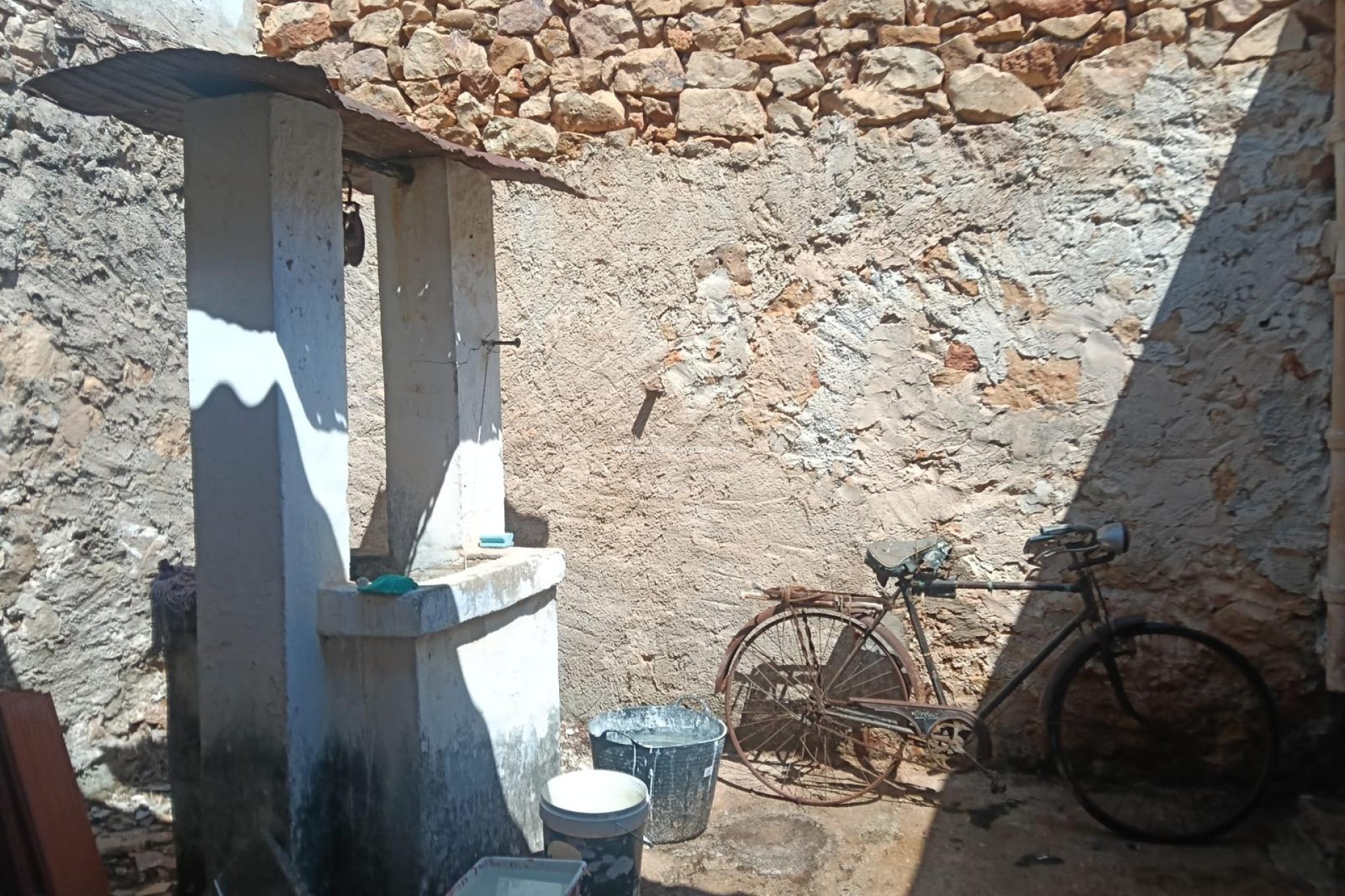 Revente - Maison de ville - Jesus Pobre - Inland