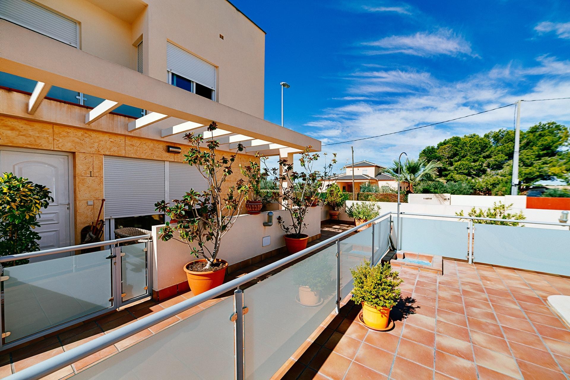 Revente - Maison de ville - Los Montesinos - La Herrada