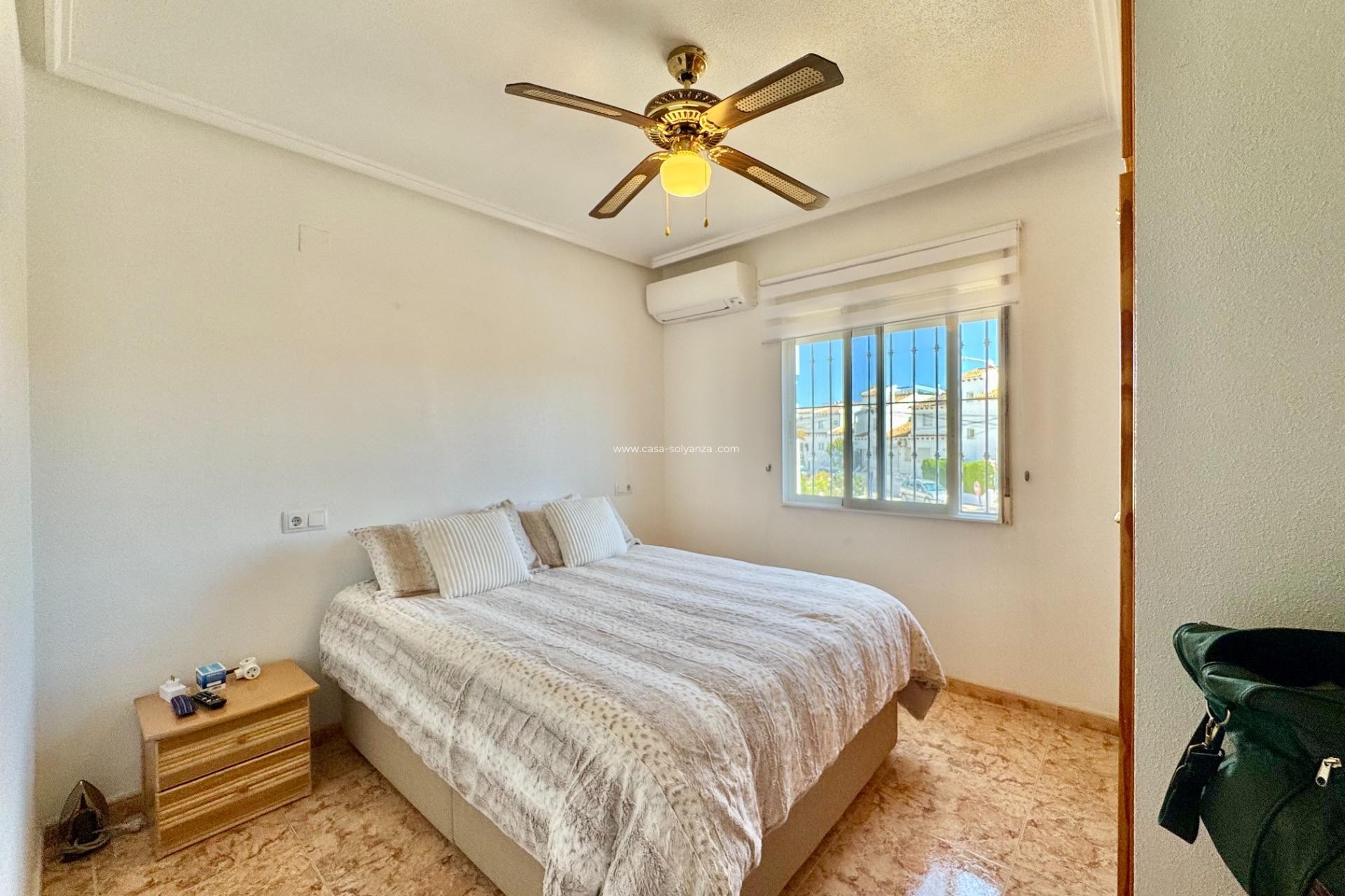 Revente - Maison de ville - Orihuela Costa - Las Filipinas