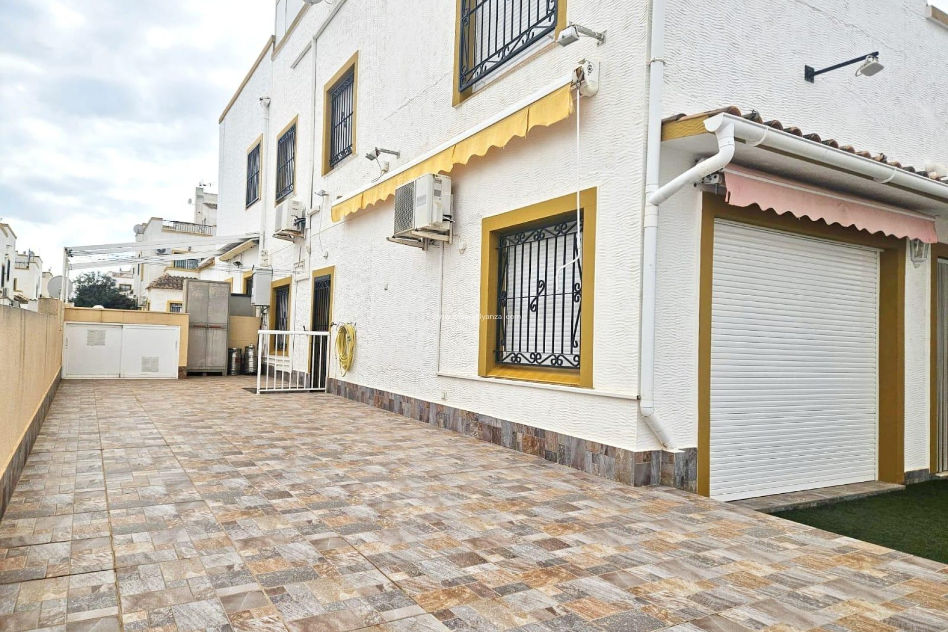 Revente - Maison de ville - Orihuela Costa - Los Almendros-La Florida