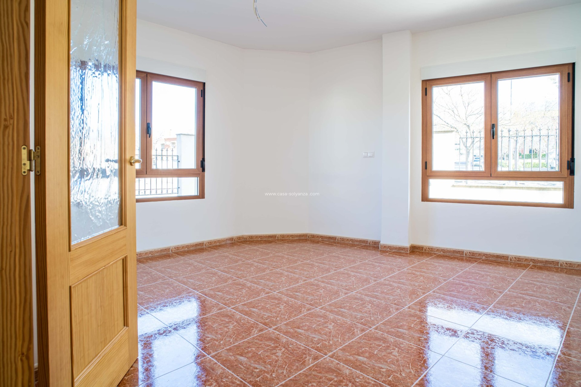 Revente - Maison de ville - Pinoso - Calle Dalias 1