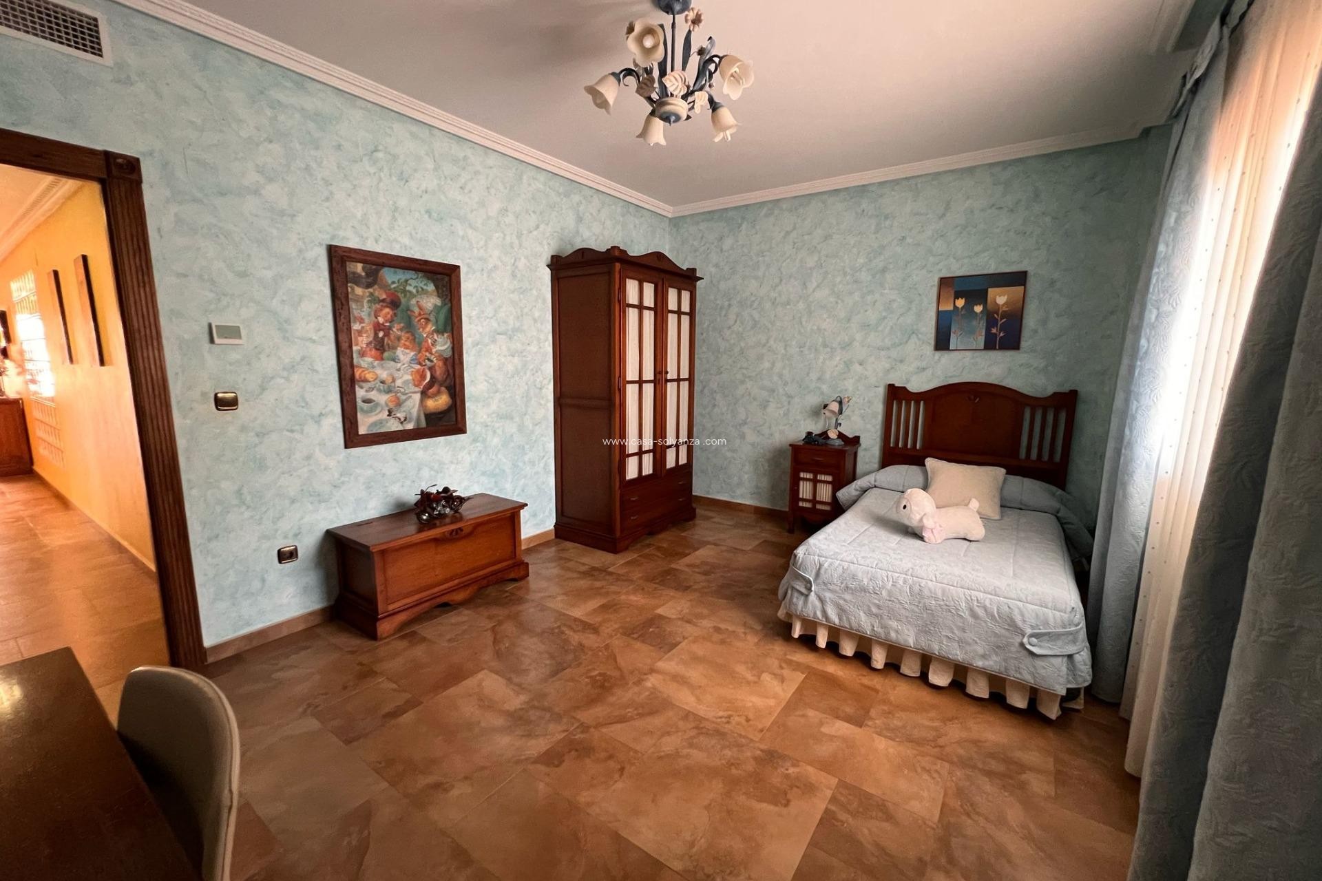Revente - Maison de ville - Redován