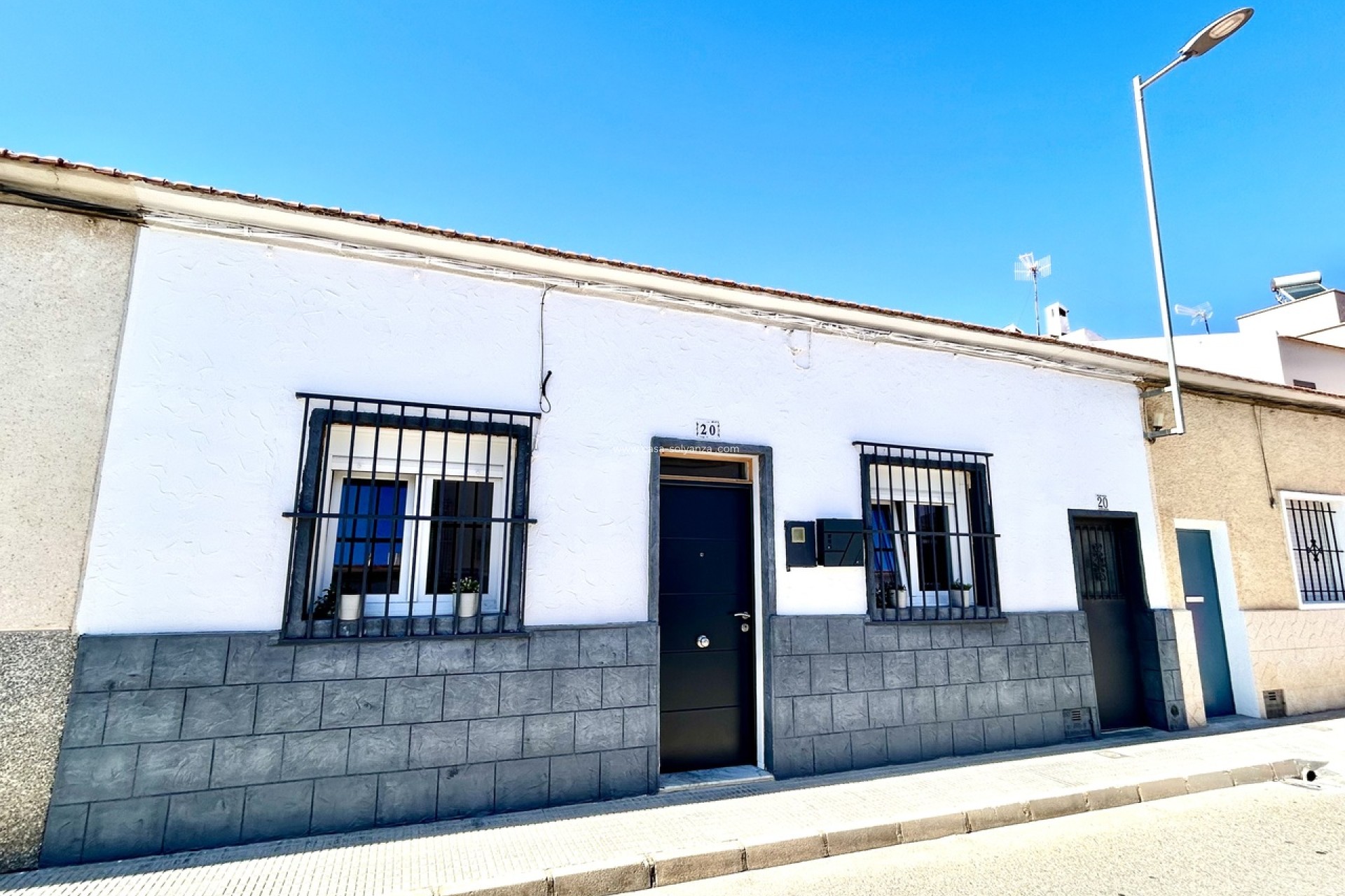 Revente - Maison de ville - San Miguel de Salinas - Inland